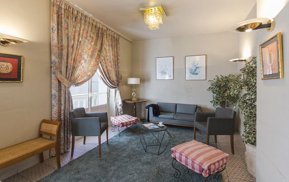 Hotel Aneto Λούρδη Εξωτερικό φωτογραφία